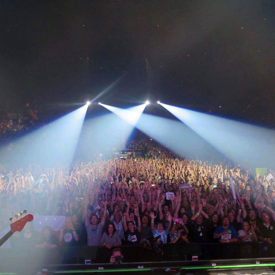 RushHistory2112's tweet photo. August 1, 2015 #Rush play their final show with #NeilPeart on drums. The show was held at The Forum in Los Angeles, California, officially ending the R40 🪩 tour. 

Thank you 🙏 for the music🎶 Professor. Rush On in peace ✌️ 

Til we meet again …🪩 https://t.co/UnmDHCFt2o