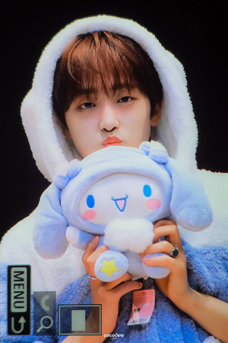 cocodew_0205's tweet photo. 260801

🩵🩵🩵

#진수 #JINSU #루네이트 #LUN8 https://t.co/ICD1eNPYwU