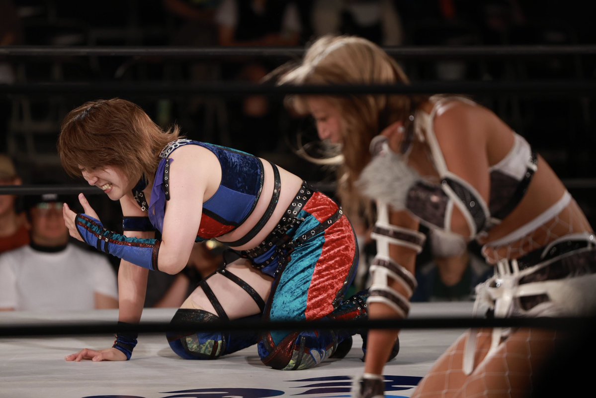 LookAtChill's tweet photo. 首固め連打で一番疲れてるのあつしだとおもう
#wavepro #関口翔 #SAKI https://t.co/HBdmiu724f