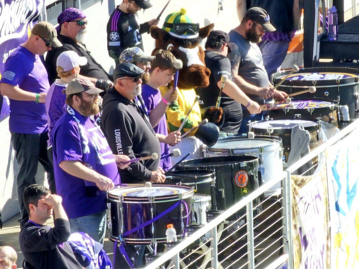 GrooveMachine's tweet photo. Been a weird year, but it looks like now that work/life commitments may have come to an end for a few people, we should be pretty close to full strength next Saturday. Huge match today as well for @loucityfc ! 
Some memories of past years here to get you hyped 😁 https://t.co/XX533lLOEP