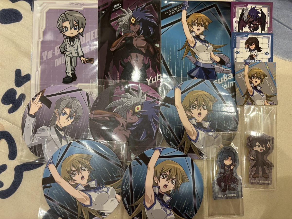 yume_rtmo924's tweet photo. 【交換】遊戯王GX GIGO コラボカフェ

譲)
万丈目、ユベル、亮、エド、明日香、吹雪

求)
十代、二十代、ヨハン
いずれも同異種交換可能です。

明日夕方頃池袋、もしくは都内手渡し希望
郵送も可能です。

先行販売分やサンリオコラボ分もありますので、検索からでもお気軽にお声掛けください。 https://t.co/UGnNwSNlHi