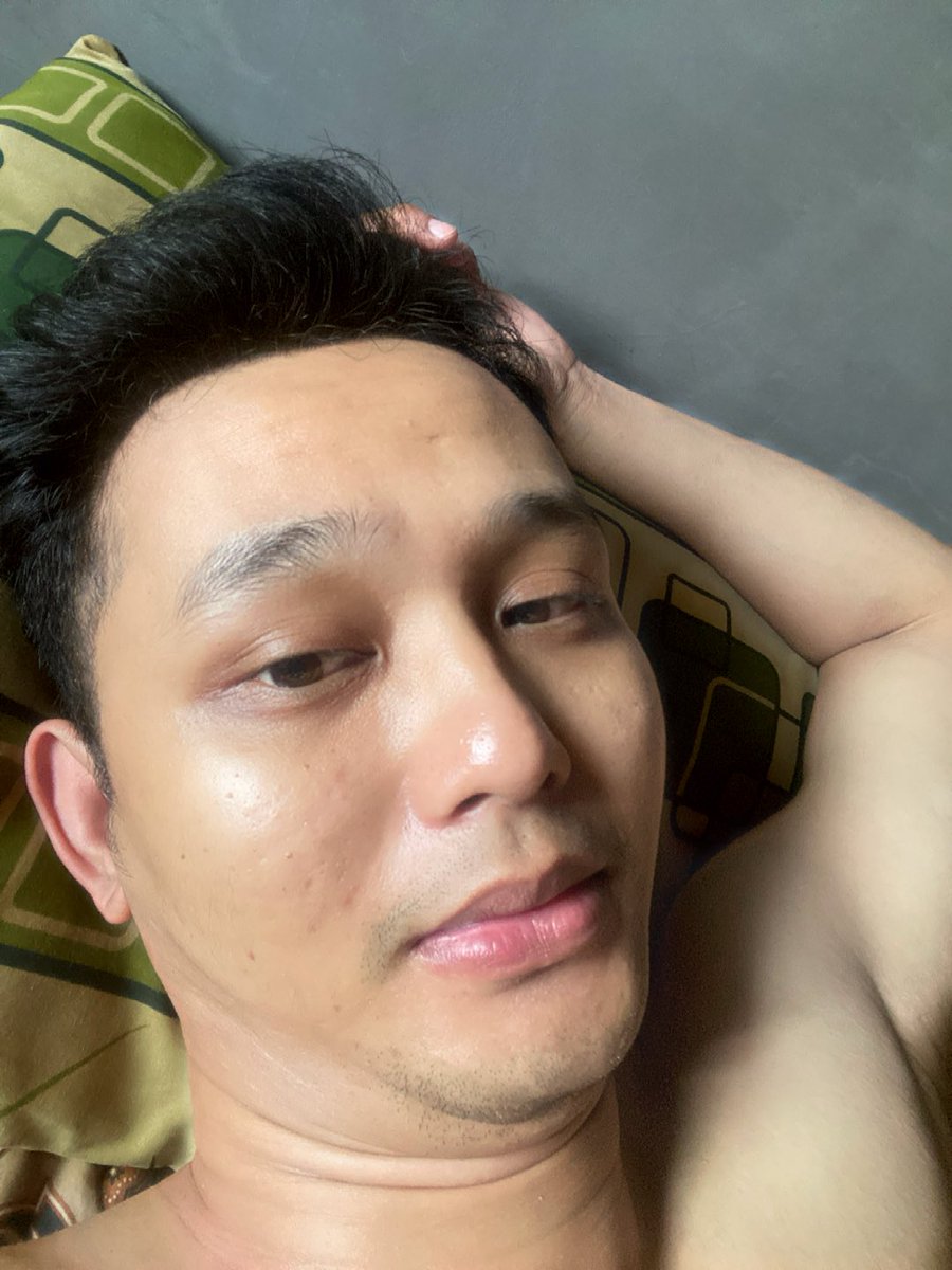 AwanBowil's tweet photo. Kaum rebahan. https://t.co/7SQGkmpIkU