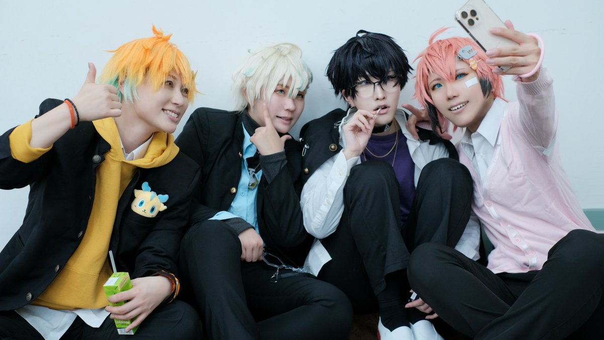 yu_o2ma_ki's tweet photo. 【cosplay】

🌈🕒

✐☡✐☡✐☡✐☡✐☡✐☡✐☡✐☡

           放課後ᴼʳⁱᵉⁿˢ

✐☡✐☡✐☡✐☡✐☡✐☡✐☡✐☡

🤝@yoshi_170611 
🍱🦖   yu_o2ma_ki 
🌩️🦒@yuma25k 
🐝🤣@kuryu_cos 

Photo by @komaphoto08 https://t.co/s5UUr1bz8J