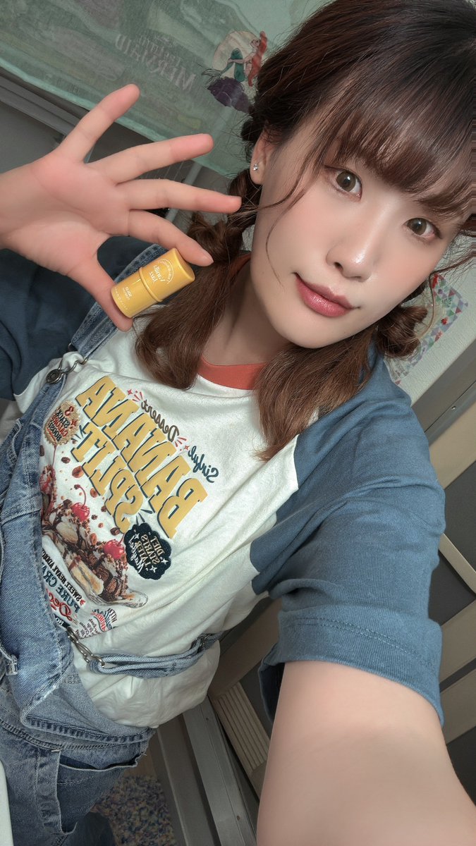 d_Chon_1221's tweet photo. バナナスプリット🍌🍫🍒

トロピカルな香水買った https://t.co/HMdKhicMOQ