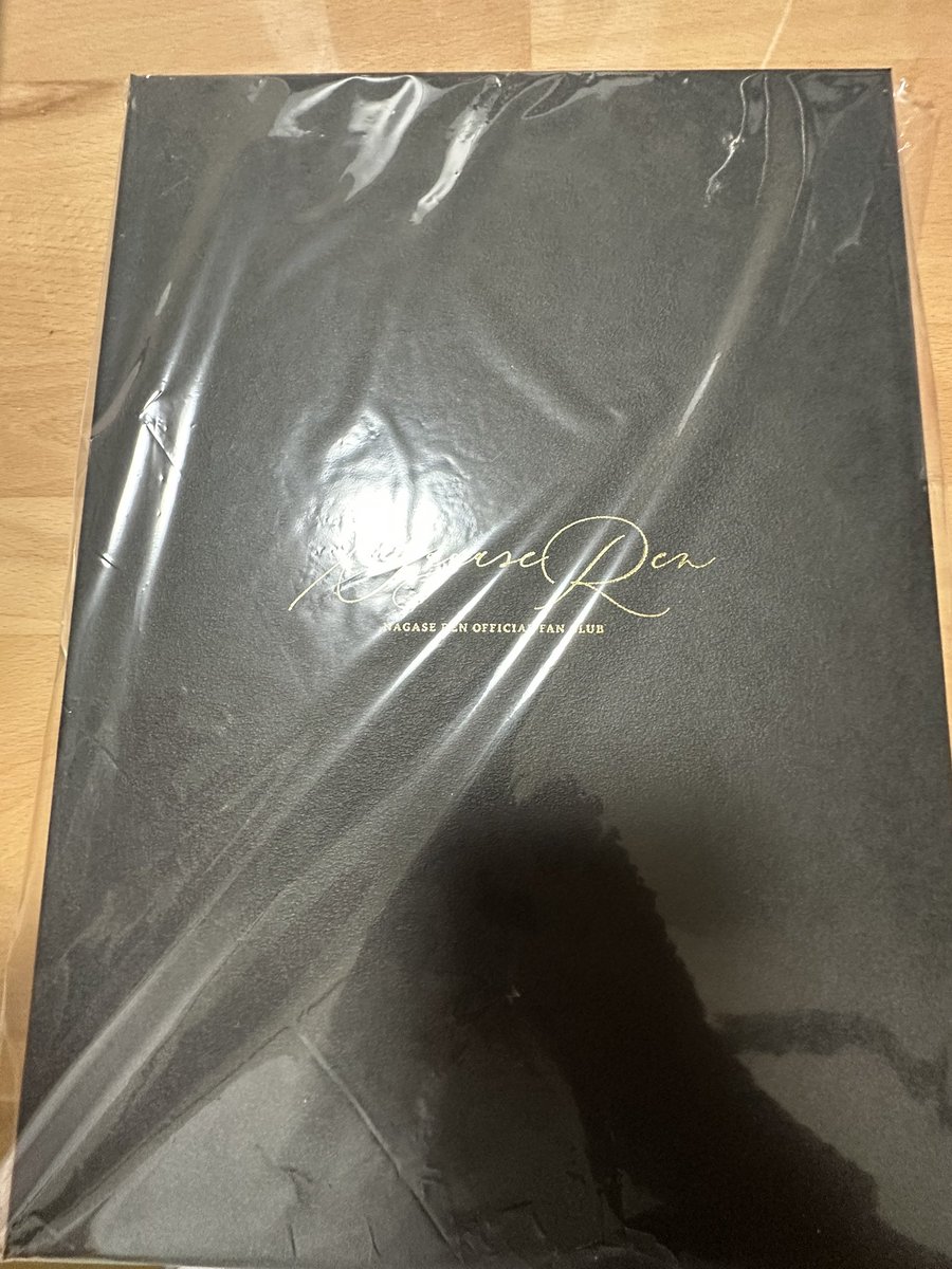 sadarhrs's tweet photo. 昨日無事に届きましたー
ファンミまでに間に合ってよかったー https://t.co/IfRPoEnoIJ