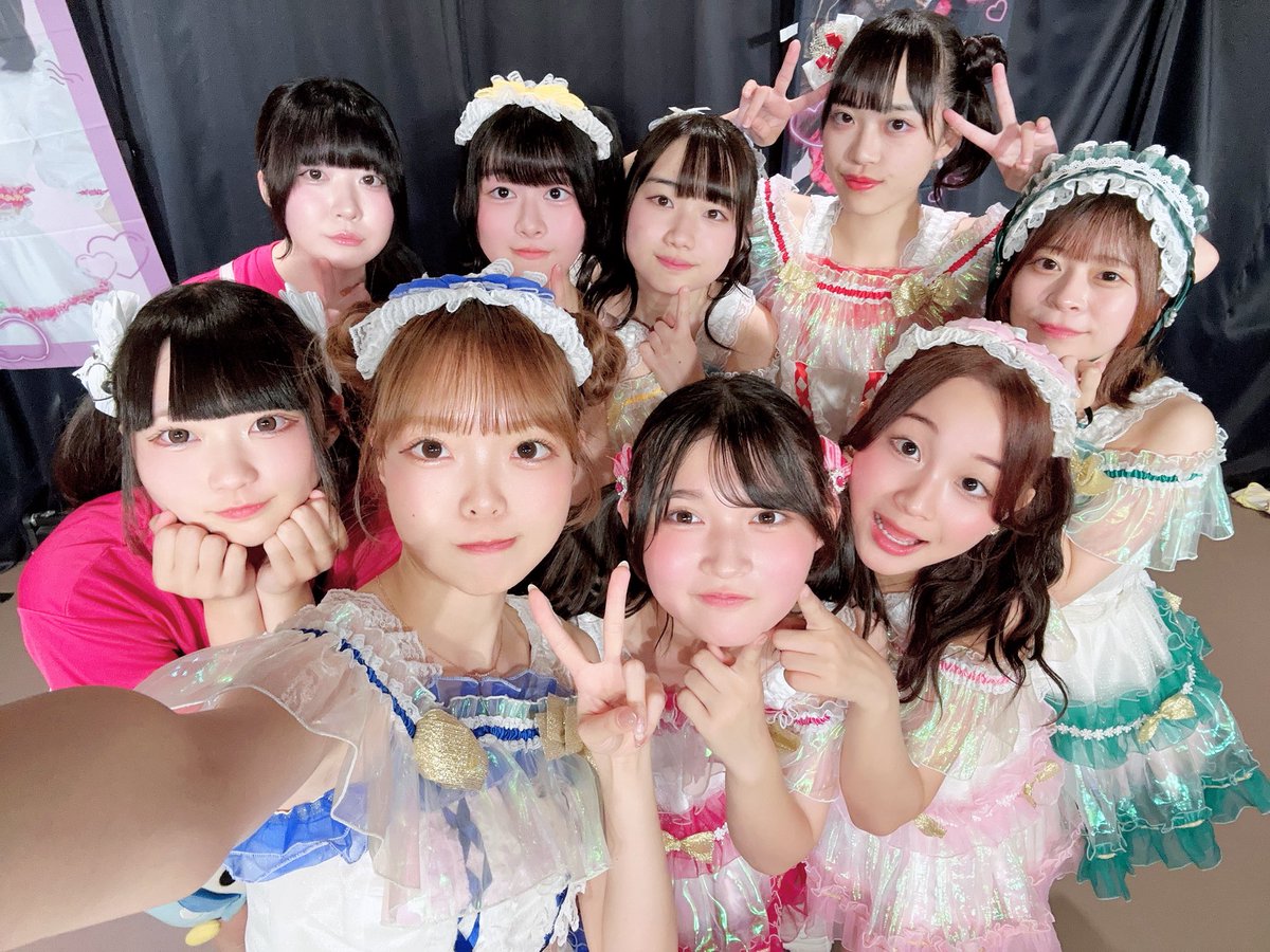gmu_ai's tweet photo. ねぶた前夜祭とリリちゃんのアップグレードファンミ！
夏が始まったぞー！！🌴🍍
明日からはじまるねぶた祭り！
楽しんでいこうねー！！🔥

今日来てくれた皆さんありがとうございましたっ！ https://t.co/rl2pNKQ1N2