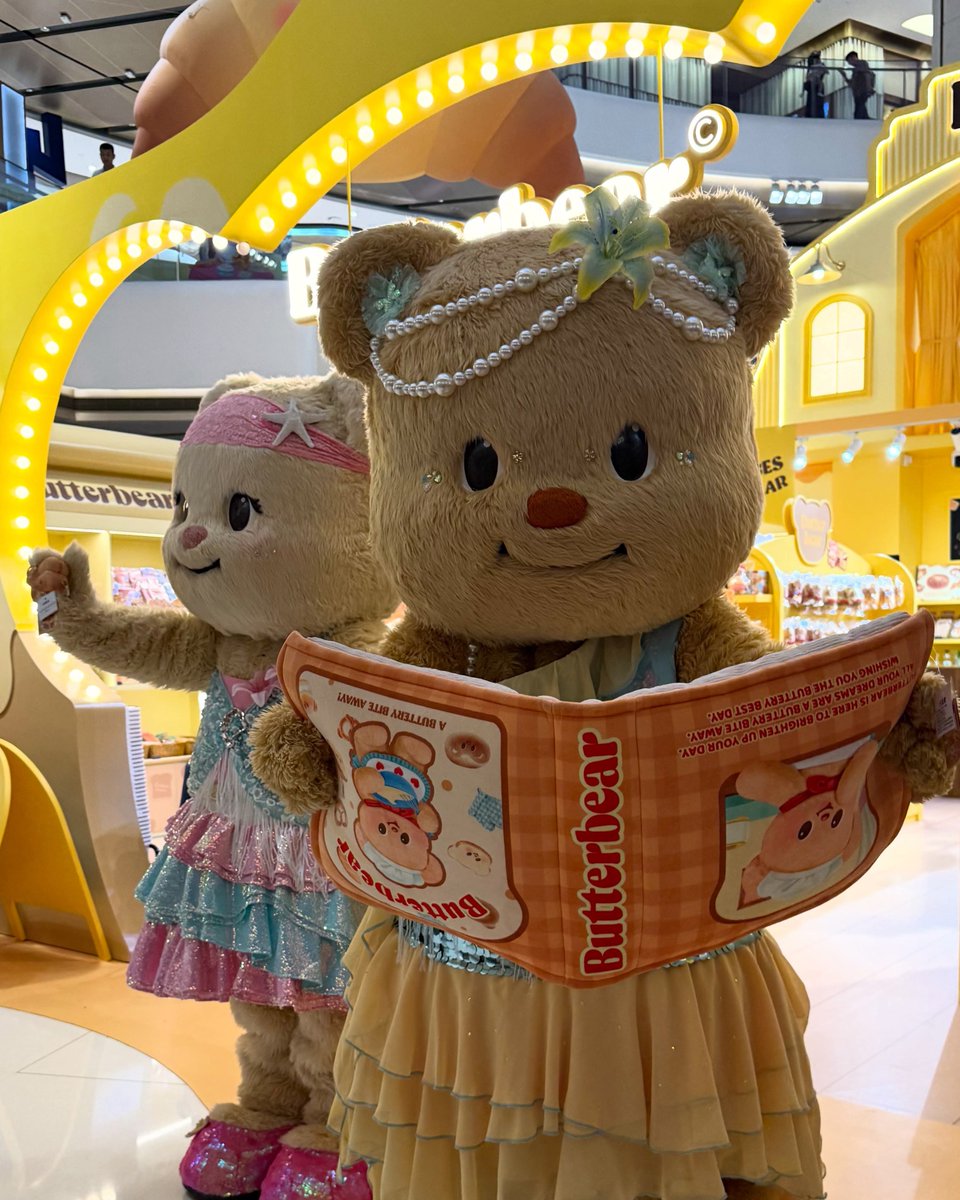 juthamard_s's tweet photo. น้องเนยอ่านหนังสือทุกวันเลยค่ะมัม ทุกวันก็อ่านแบบนี้แหละค่ะ 5555555 ดูทำหน้าสิ
#biancabear #butterbear
#ด้อมน้องเนย https://t.co/pbdsLKgbPs