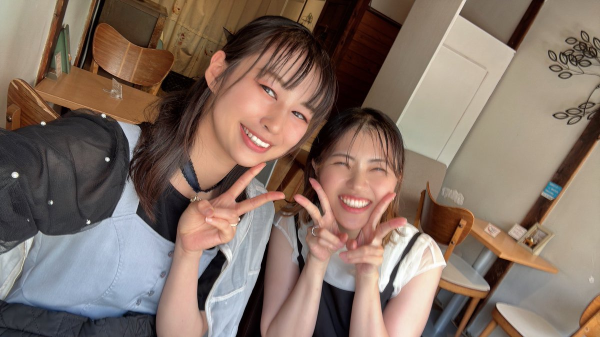 NatsuXxv's tweet photo. まひるちゃんと久しぶりに会えて、たっくさん話できて楽しかった٩(ˊᗜˋ*)و✨
昔話も今の話も盛り上がれるのはほんまに嬉しいし、ありがたい😭🫶❣️
赤ちゃん2人いる中でこうやって会う時間もとってもらえて、かけがえのない時間になったな…( ;ㅿ; )🙏🙏 https://t.co/W1GDlCWy4M