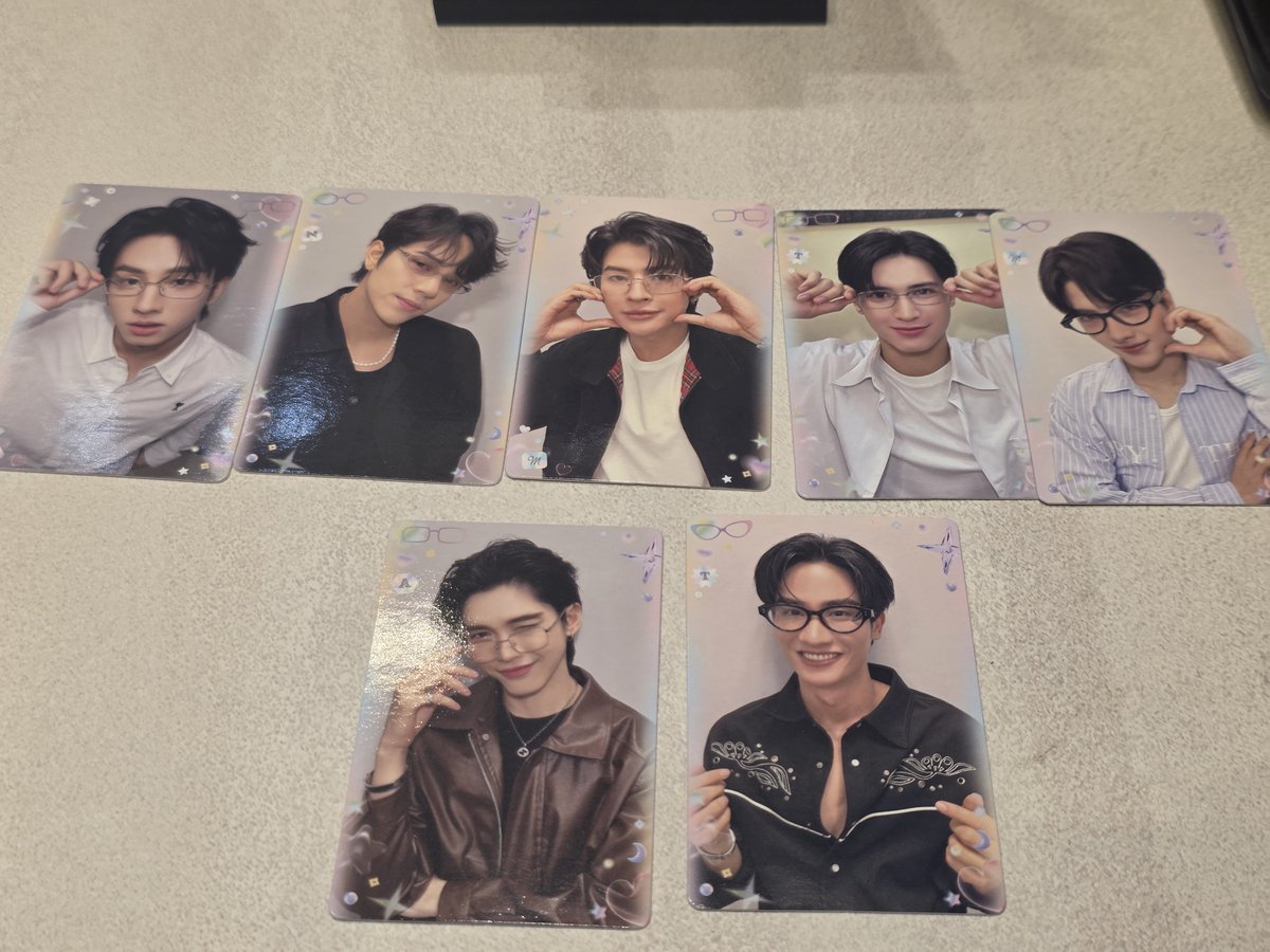 poppaeppueppup's tweet photo. รูปแรกใบละ50
รูปสองใบละ15

นัดรับที่สามย่านตอนนี้ได้เลยค้าบ

#มหกรรมนิยายนานาชาติxgmmtv
#ตลาดนัดgmmtv https://t.co/opqQzvGrQy