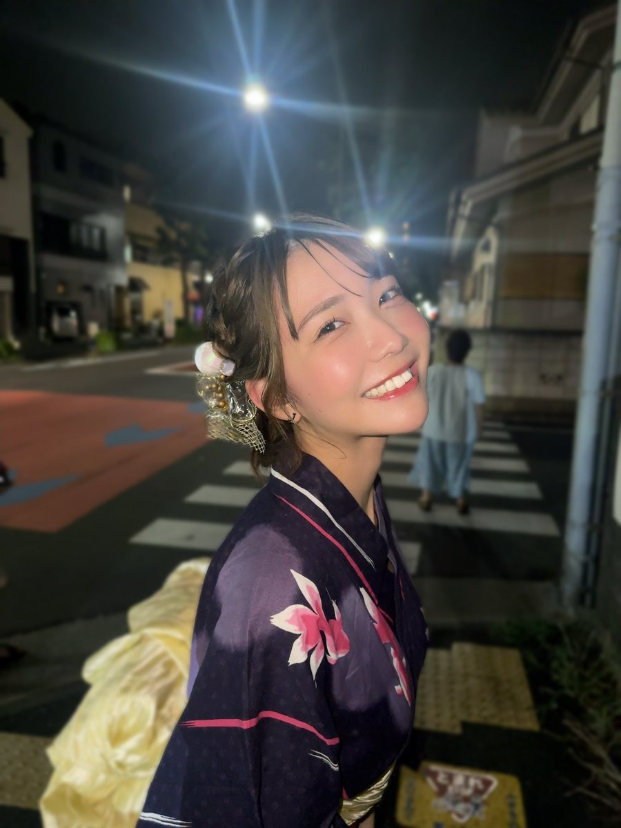 amau_kisumi's tweet photo. 江戸川花火大会、ぎり間に合った！ https://t.co/sd9e0dwXE9