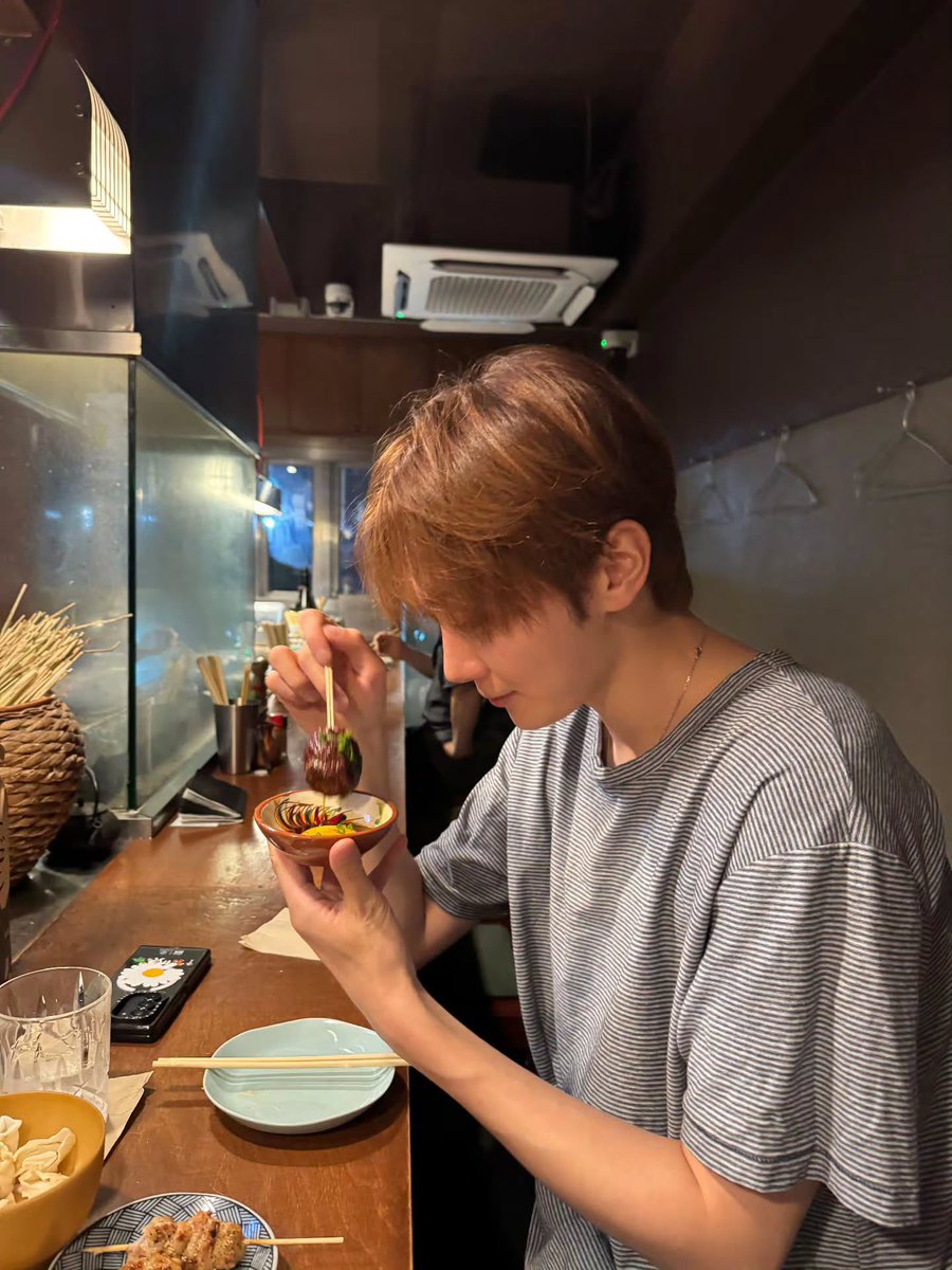 kwansources's tweet photo. 260801 pledis_boos ig post 📸 #승관

i ate a lot https://t.co/5CFCrS7zEq