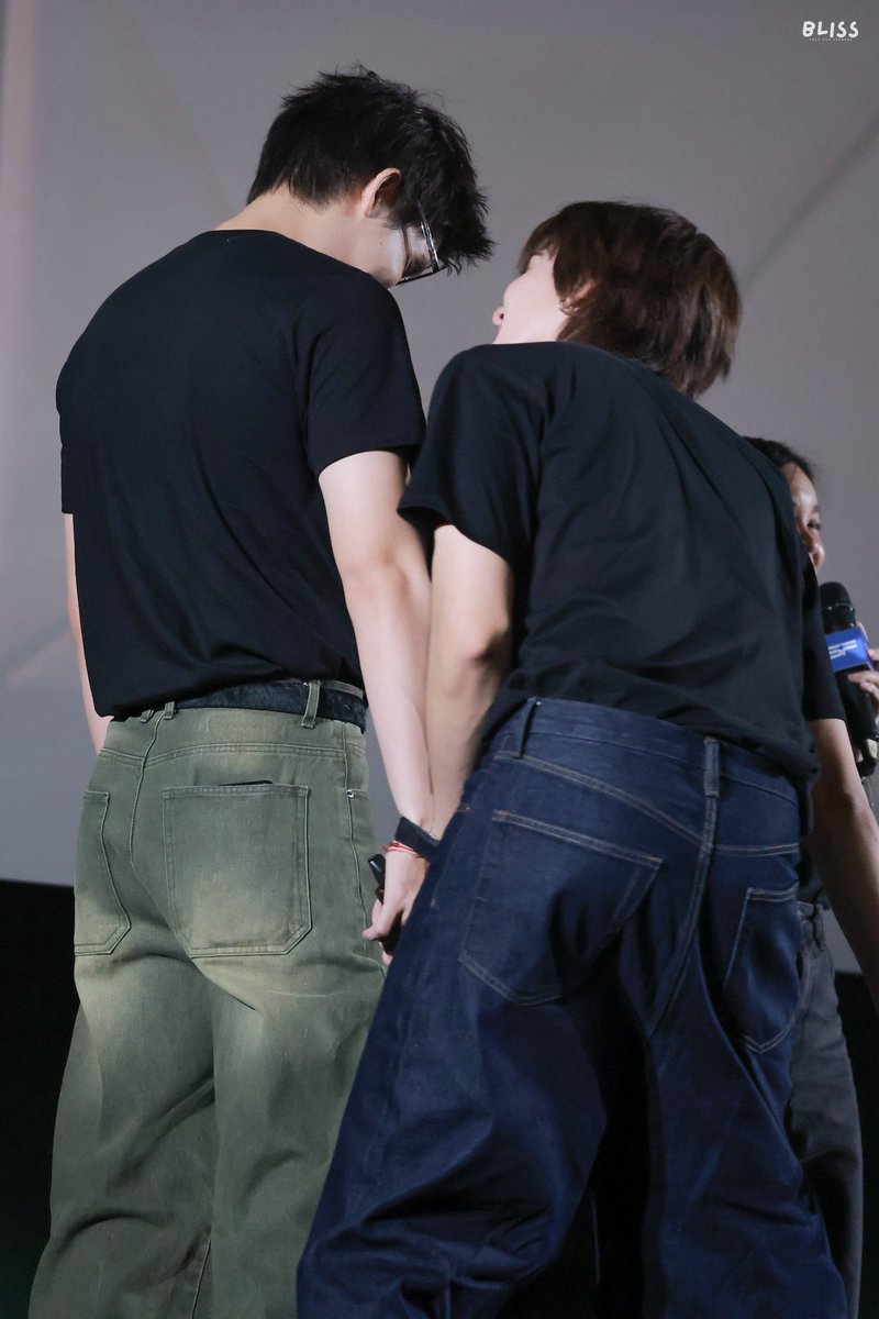 cieldemesyeux's tweet photo. ตั้งแต่ i เจอ u นะ i มองคนบนโลกนี้หล่อน้อยลง u เป็น standard ใหม่ในชีวิต i https://t.co/uYiYHnefA8