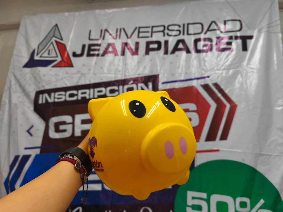 DGEUoficial's tweet photo. Con el propósito de apoyar la labor del Teletón, se realizó la entrega de alcancías a instituciones de educación superior de Veracruz, promoviendo la solidaridad y la participación social.

#PorAmorAVeracruz #VeracruzEstáDeModa #PorAmorALaEducación https://t.co/f6ERycgDpM