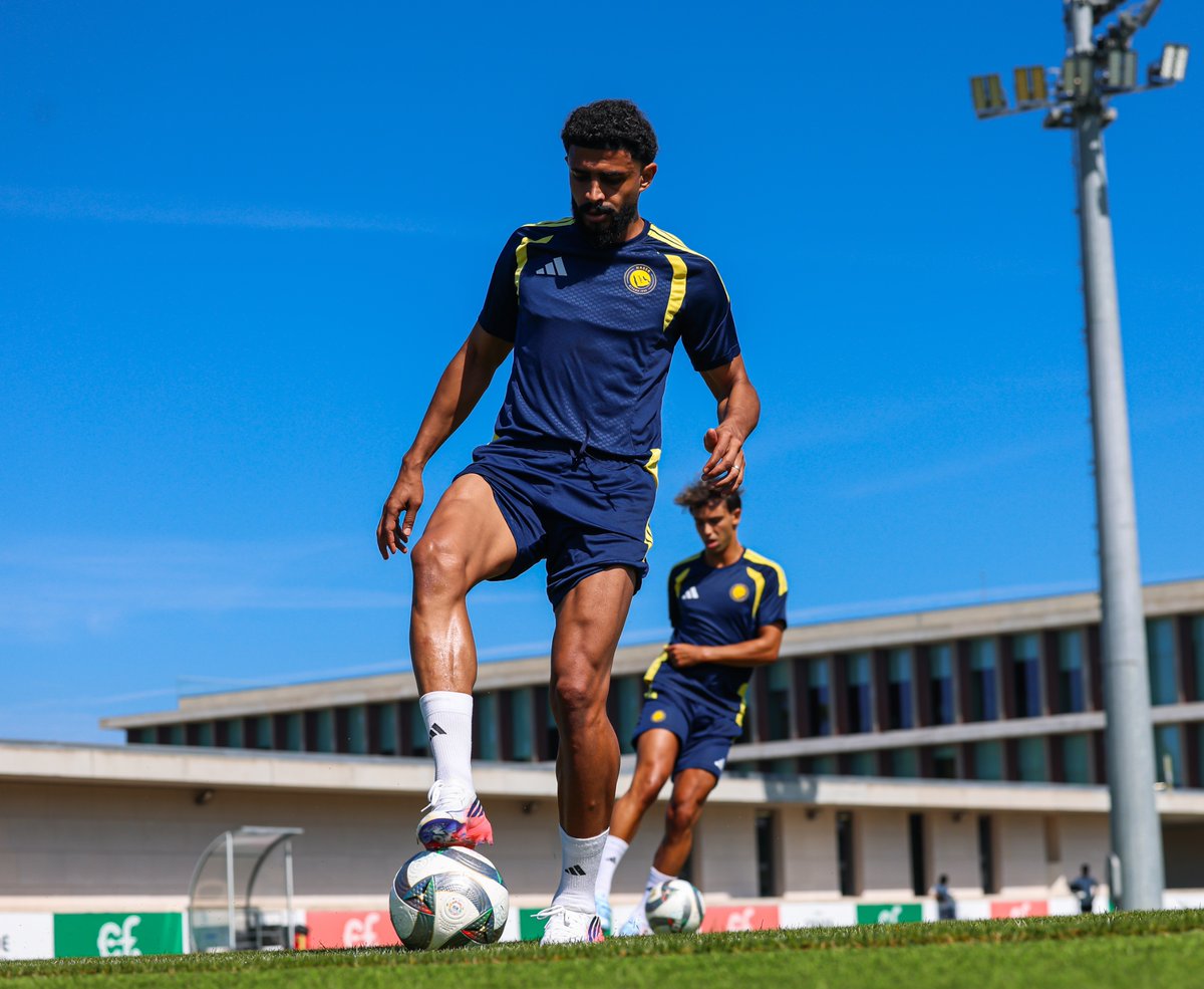 AlNassrFC_EN's tweet photo. The squad is coming together 🤩💛 https://t.co/c1Ls65RTse