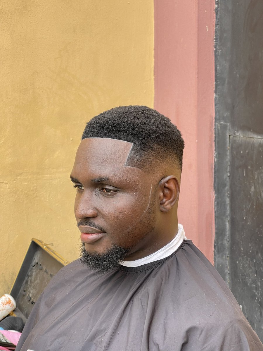 timexcu7405's tweet photo. You’ve worked all week getting a crispy haircut is the best thing you can do for yourself today on weekends https://t.co/0DNF78sqsI