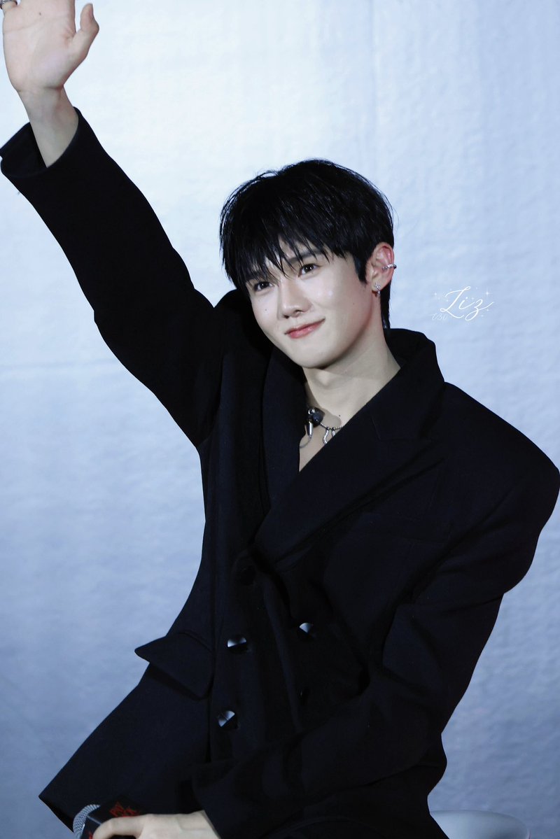 Lizzyeahyeee's tweet photo. 🤩

˚ ༘  @mii_iin_ ˙⟡ ˖

PAYBACK THE SERIES FINAL EP

#MINLEEthanakorn #Minlee 
#PAYBACKTheSeries #ToptapMinlee https://t.co/F7QYg5UDHa