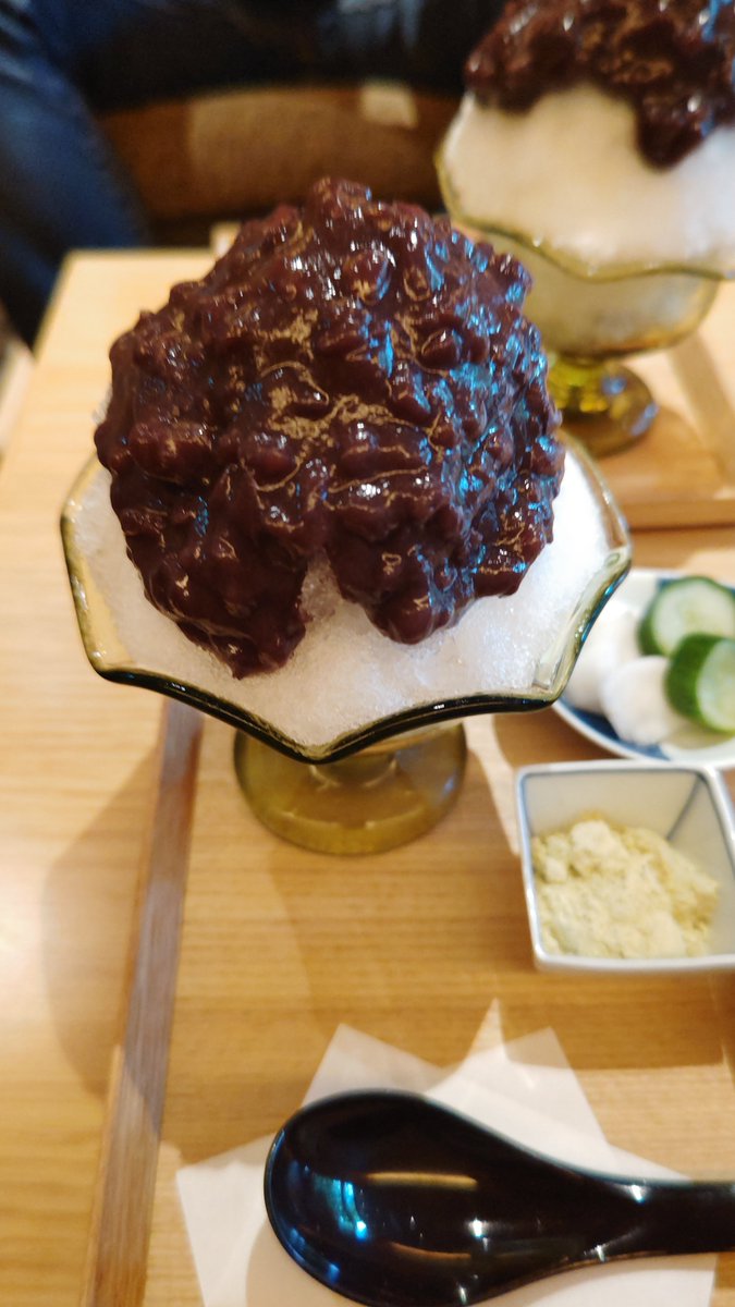 a5370692's tweet photo. 秋保（あきう）に遊びに行ってきました♨️
万華鏡美術館がわんこOKで楽しめた〜
#日本スピッツ
#秋保
#さいちのおはぎ
#さいちのおはぎ氷
#万華鏡美術館 https://t.co/ETlixu6aCt