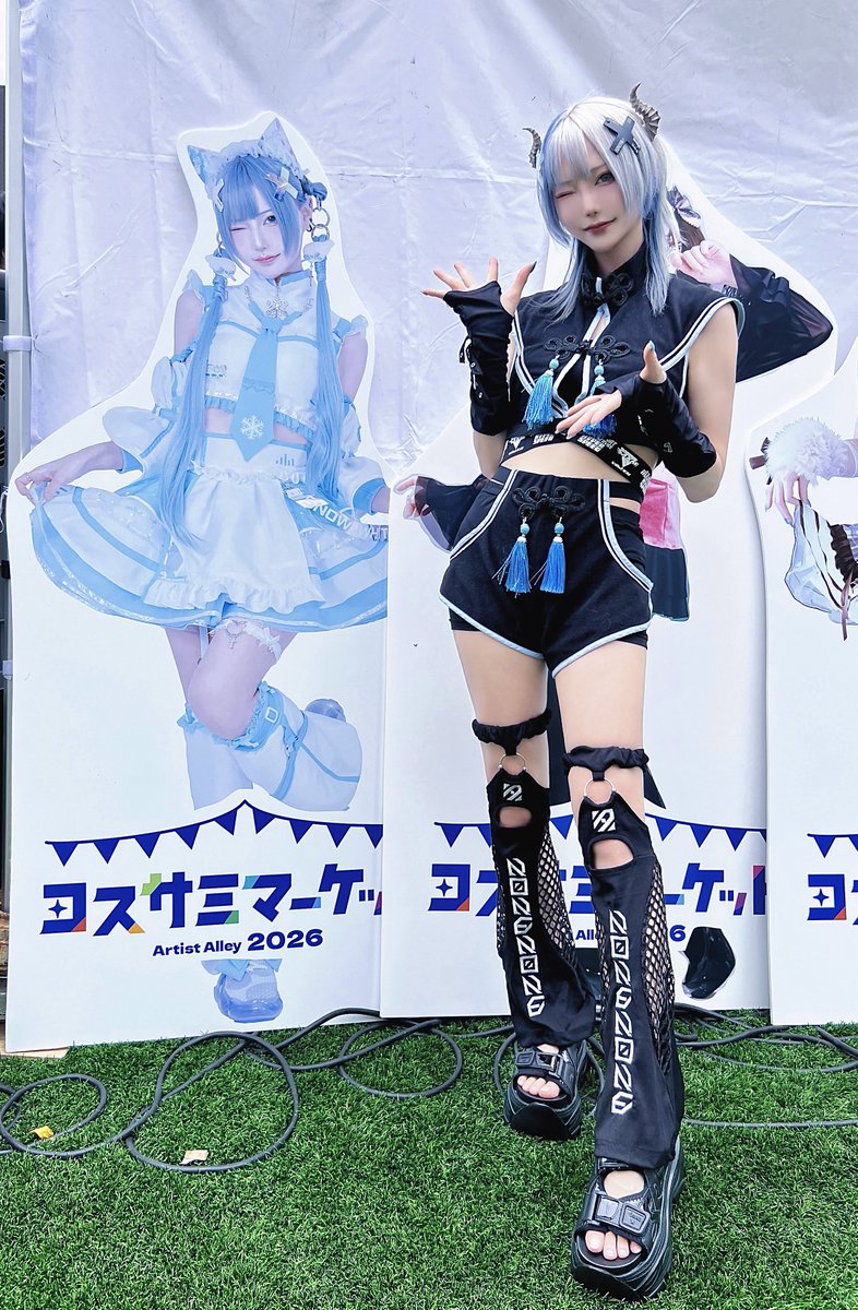 しらゆき等身大パネルとツーショ撮ってみた❄️ #コスサミマーケット