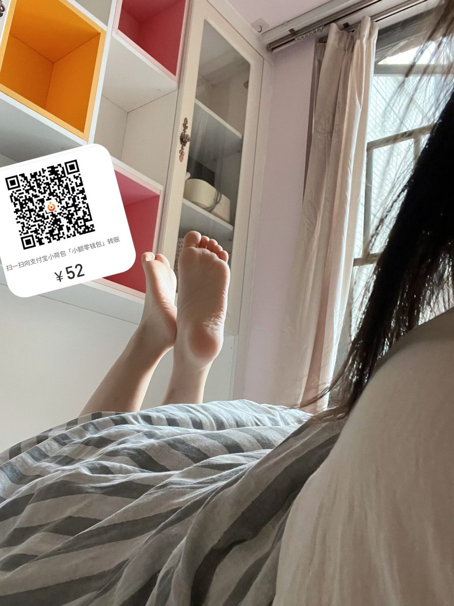 Spacefcr7's tweet photo. 为什么会有生物看到提款两个字就立刻停止思考变成只会立着鸡巴翻白眼流口水的公猪贱狗 
这个推点赞转发自动欠我52💰，我会直接上门提款，放弃挣扎吧，你们这辈子都戒不掉白送钱的感觉
贱货，一定忍住不要点赞哦……🖤
 #ATM奴 #贡奴 #贡狗 #工资奴 #账单奴 #压榨 #人形提款机 #榨金 #无脑贡 #女性崇拜 https://t.co/OKEonKXCqG