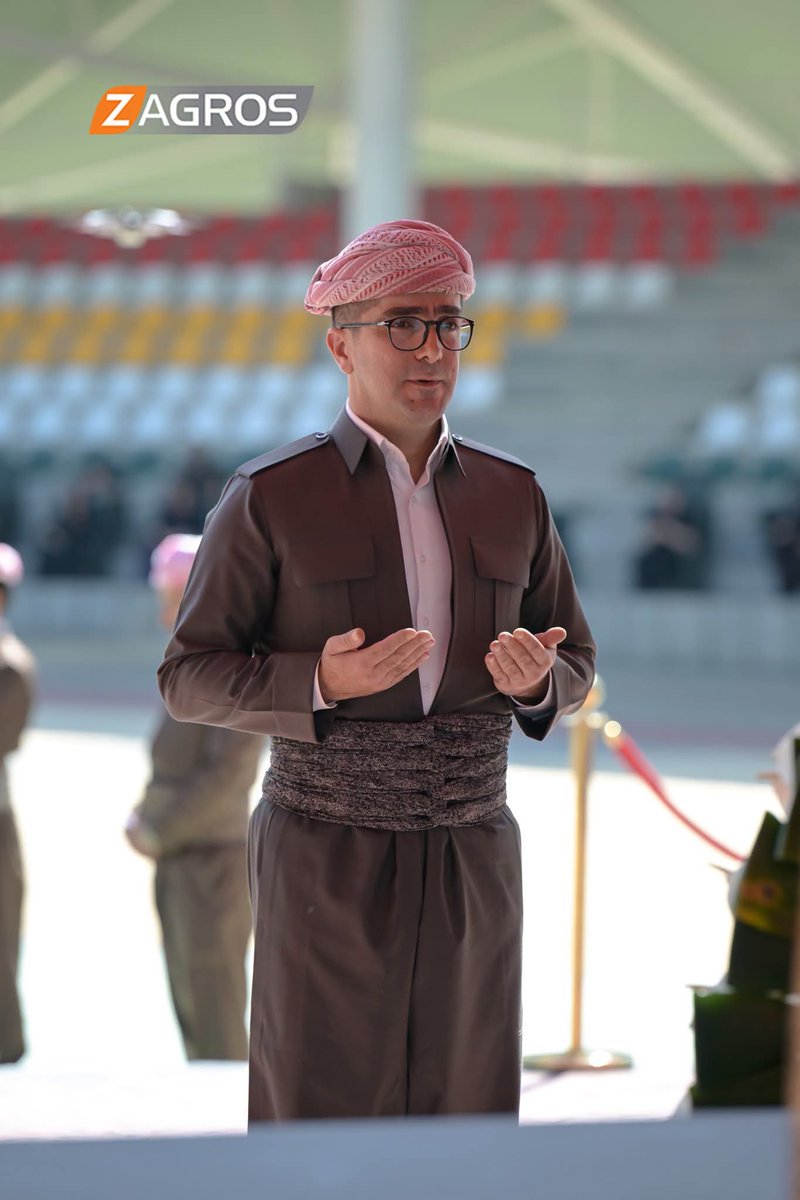 seemon19871's tweet photo. مشاركة ملا مصطفى مسعود بارزاني
امس الجمعة 
 في المراسم التي أقيمت بمنطقة بارزان
 لإحياء الذكرى الـ 43 الأليمة لأنفال البارزانيين
 وإبادة 8 آلاف بارزاني
 وشهدت وضع إكليل من الزهور
 على صرح الشهداء https://t.co/hfajSYF2JR