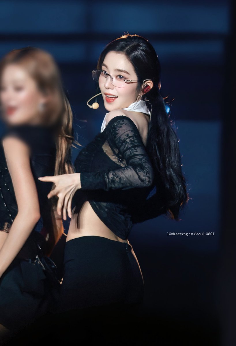 SoloBae91's tweet photo. 260801
#아이린 #IRENE

© 10sMeeting https://t.co/KZ03I4ujUI