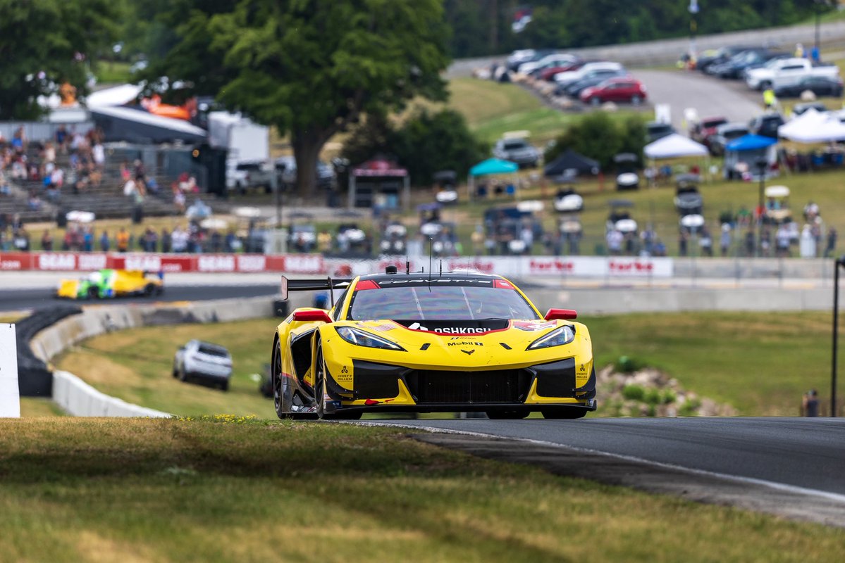 PrattMillerMS's tweet photo. Rain, rain… go away! 

We woke up this morning to the rain making its arrival at Road America but that won’t slow us down.

With a packed schedule of practice and qualifying, there’s no shortage of on-track action still to come.

#PrattMillerMotorsports #IMSA #CRbyPMM https://t.co/lWrKGppPSw