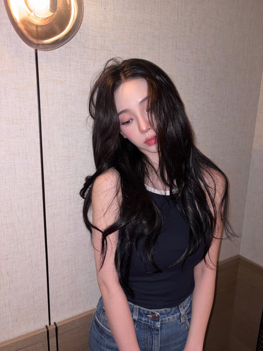 karina pics tweet media