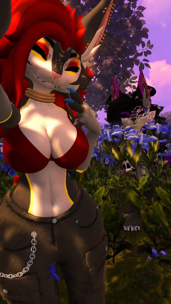 MitsukyKaminary's tweet photo. Con mi amiga zeki

#furryspanish #furryfandom #vrchatfurry https://t.co/1GcPMLlA3f