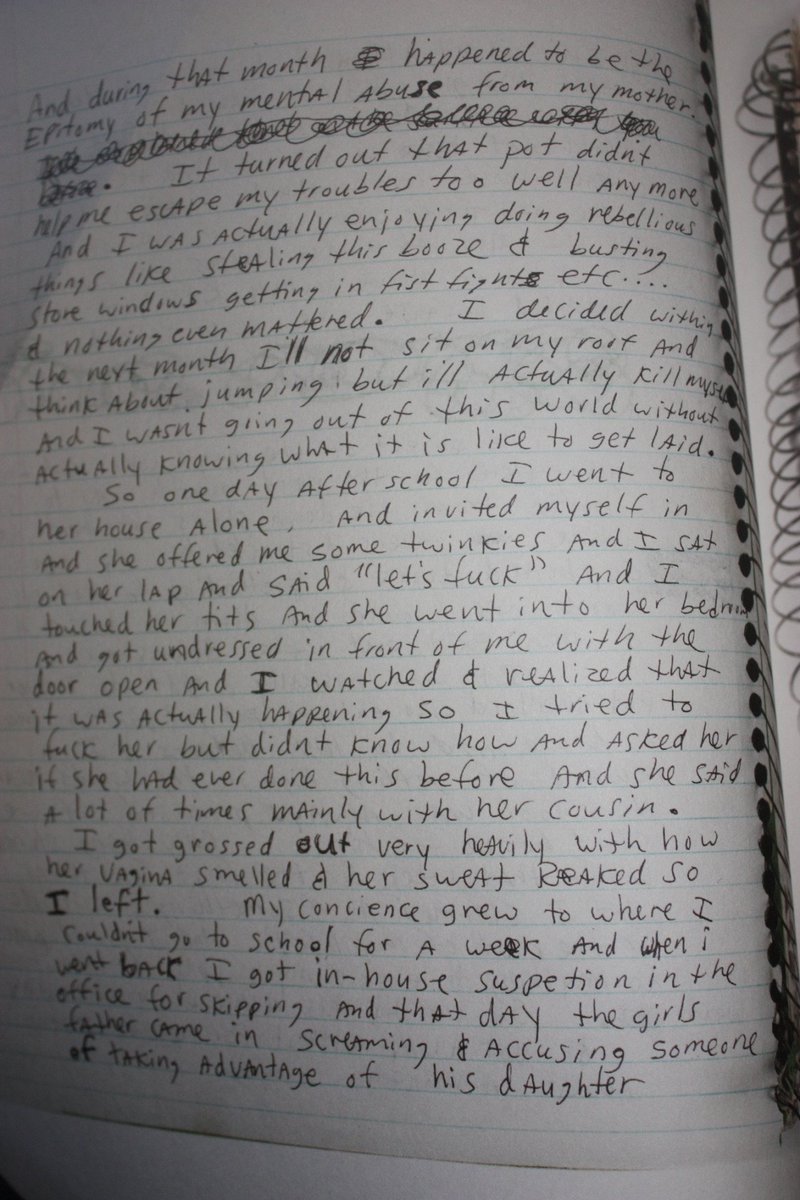 hateverwWw's tweet photo. @Jilderness @burberryant found this after googling a little:
I didn't read all of this yet but kurt's side of it was that it was consensual but the girl was considered disabled and her father accused kurt of raping her. https://t.co/7Dsz31C304