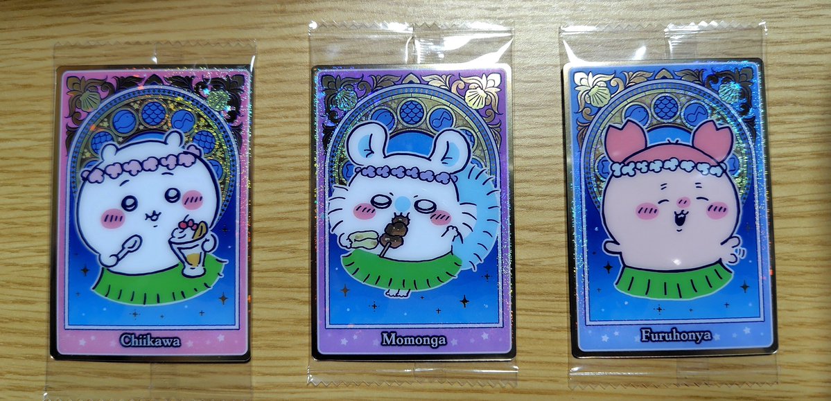 utksikr's tweet photo. 【交換】ちいかわ 映画 ウエハース カード

譲：ちいかわ、モモンガ、古本屋(カニ)
求：うさぎ、ハチワレ、人魚たち、ハチワレ＆うさぎ＆古本屋(カニ)、セイレーン(レア)

レアについては、2:1の交換可能です。

大阪梅田にて手渡し交換希望です。
検索からでも気軽にお声がけください！ https://t.co/yBrC4dhcse