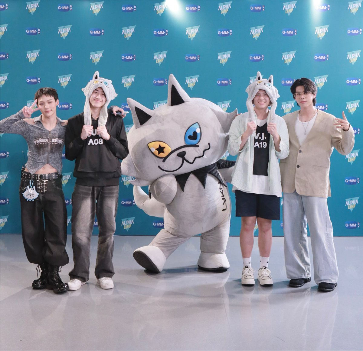 ProjectAlphaTH's tweet photo. นี่คือผู้ชนะจากเกมใน #TheAlphaCamp6thLive ยินดีกับ JUE A08 และ V.J. A19 ด้วยครับ ✨

✦ The Alpha Camp
สดทุกวันเสาร์ เวลา 9:00 - 20:00 น.
ทาง Youtube Project Alpha

#TheAlphaCamp
#ProjectAlphaNewClan
#GMMTV https://t.co/qEP27VG3p0