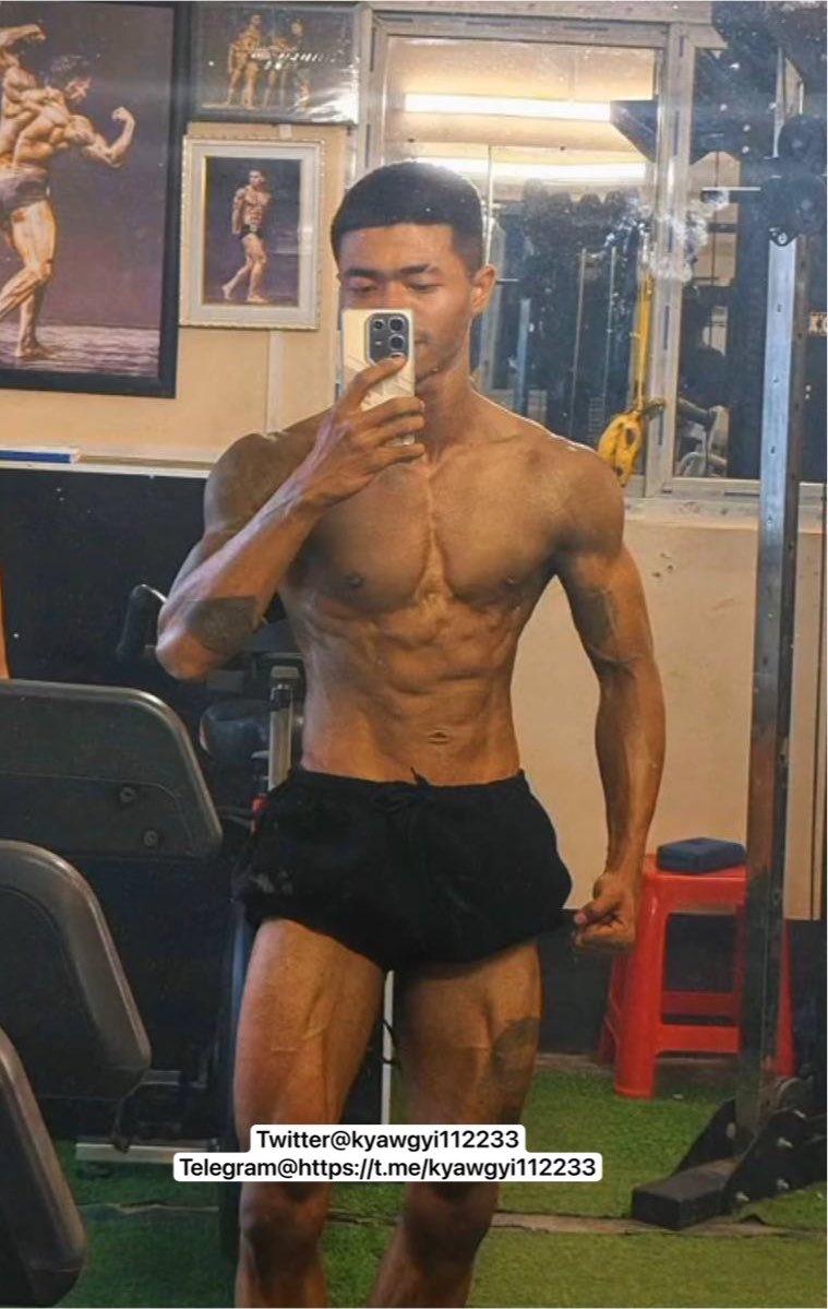Kyawgyi112233's tweet photo. 🔥Super Hot Saturday🔥 
Gym မှာဘဲ မနက်ဆို ဂျင်ဆော့
ညဆို ရှယ်ထန်တဲ့ Tiger Gym က 
Trainer အထန်ကြီး နမူနာ။
သူ့ TikTok၊ အပြီးထိ ဗီဒီယိုများကို
Private Channel တွင်တင်ပြီး။ 
To join Sample Channel 
➡️ https://t.co/vnKnZF7rHw
To Join Paid Private Channel 
➡️ https://t.co/9iWrb5pRn0 https://t.co/ZLxnFk8MrL