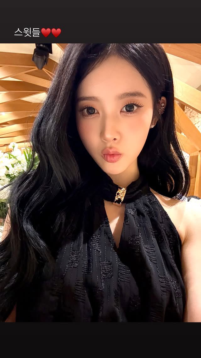 swithcafe's tweet photo. hermesieunn instagram story update 
#SIEUN #시은 https://t.co/YdcUuYo9Gw