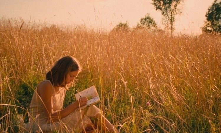 u_______u__u___'s tweet photo. Feeling like her lately https://t.co/TE1yVsvmAz