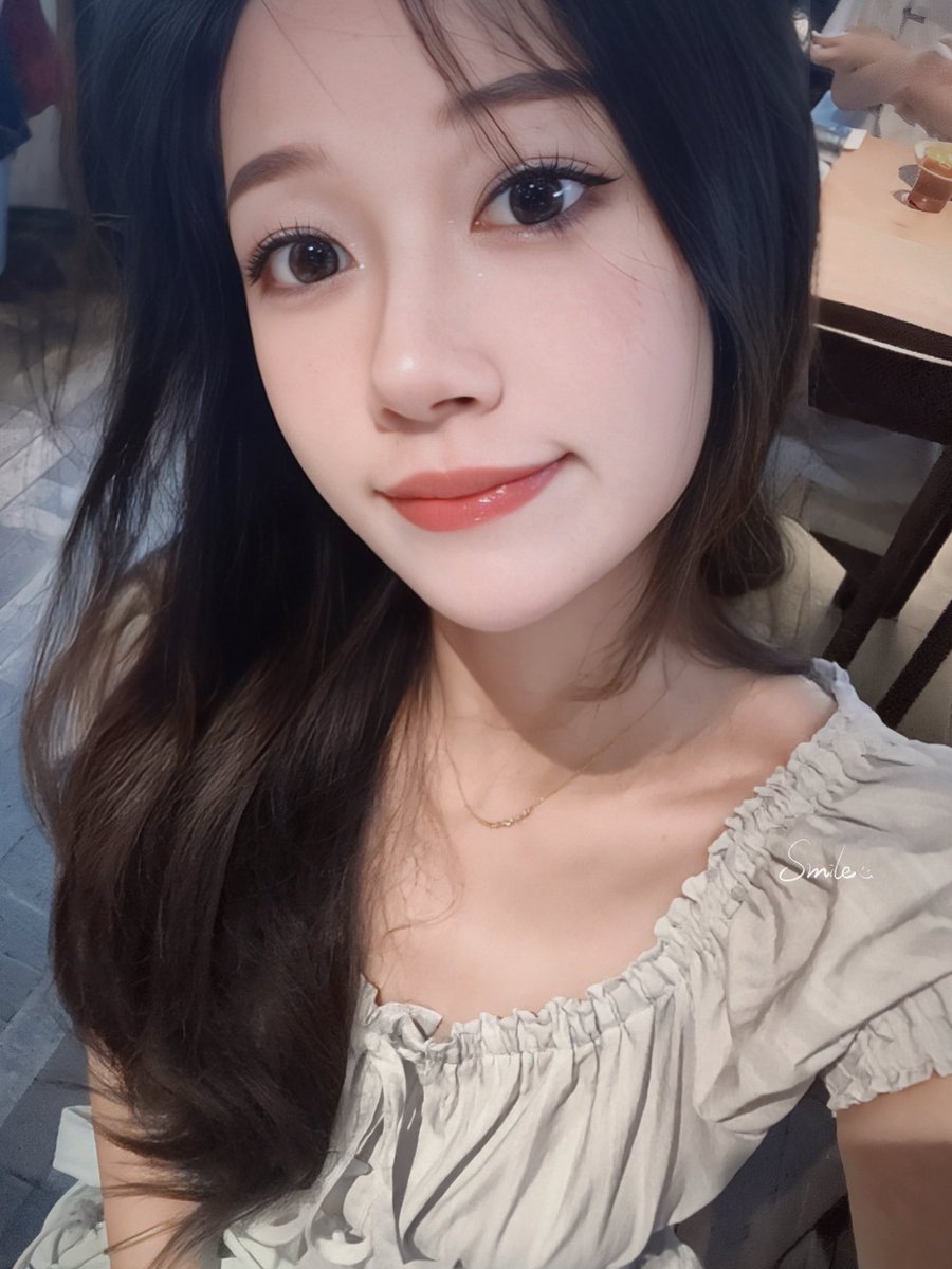 Shae_131's tweet photo. 8月第1天，喝1杯奶茶不过分吧🥤
低血糖患者喝完这杯都能正步踢到拉萨！ https://t.co/qXshwcEuRf