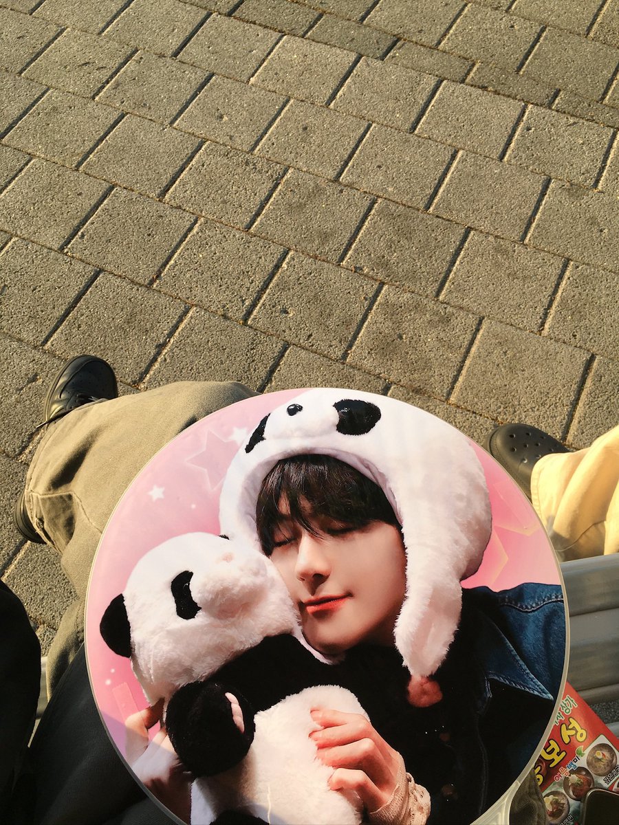 textmebackS2's tweet photo. #더비구함 https://t.co/VzJZP58NKc