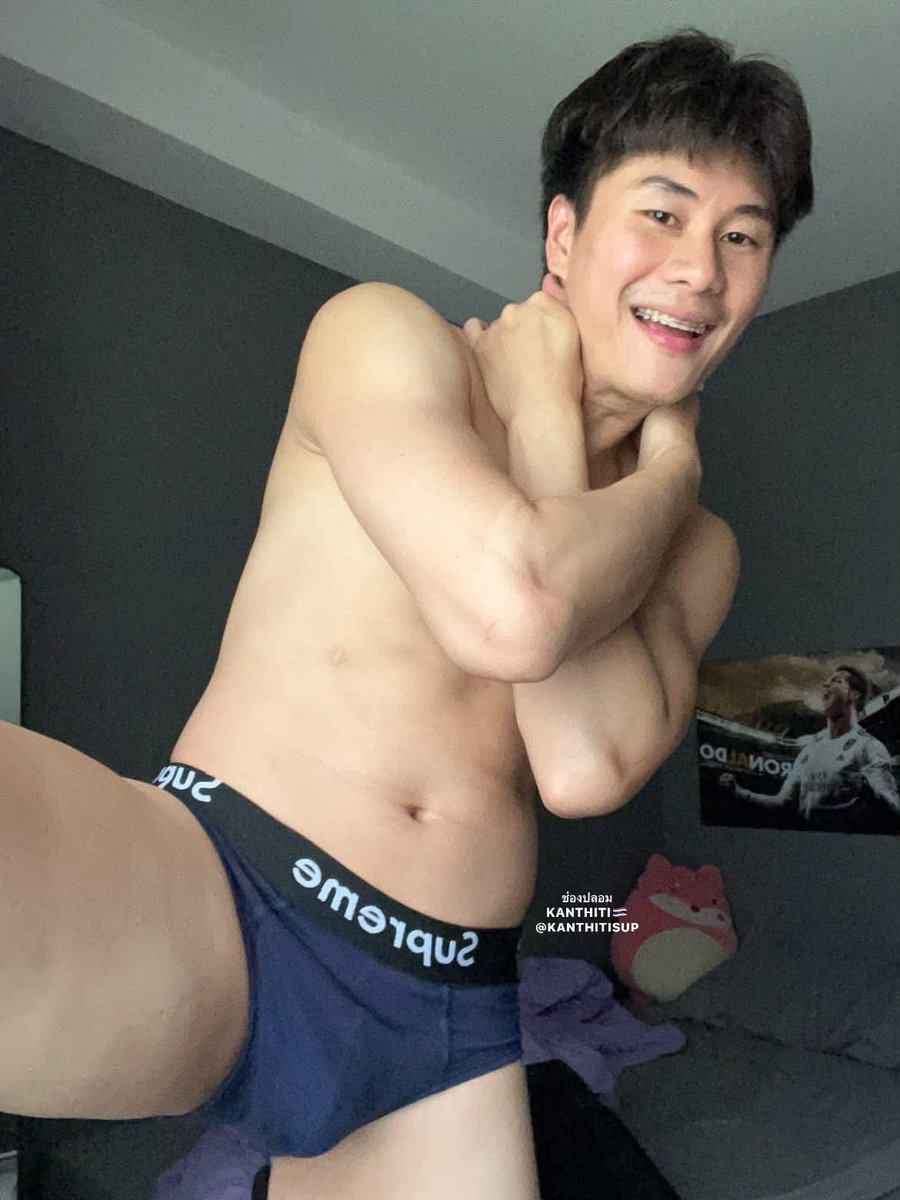 KANTHITISUP's tweet photo. ขอซน1วัน https://t.co/LczvJANQnu