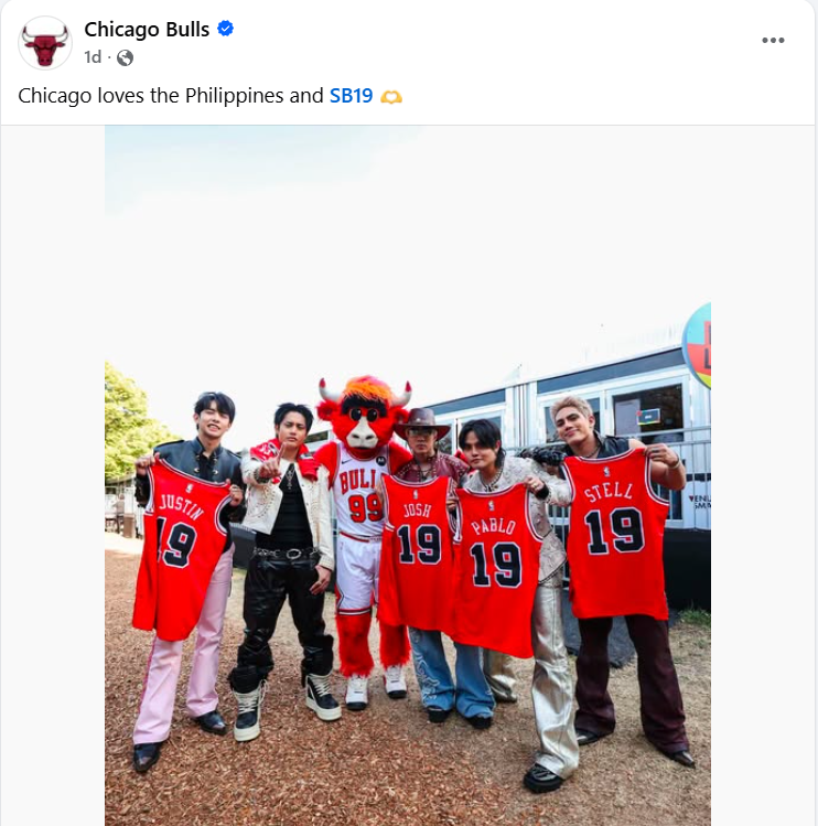 superbpaulo's tweet photo. Ngayon ko lang na realized:

From MLB 🧢⚾️         to                 NBA 🗑️🏀

SB19PALOOZA FESTIVAL
@SB19Official #SB19 
#SB19atLollapalooza https://t.co/DPOLh7LvjP