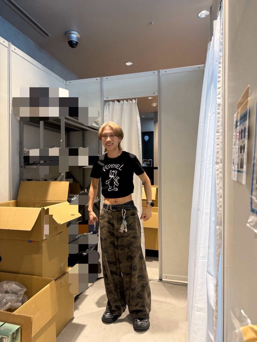 FL_IdentityV's tweet photo. 本日もFENNELブースにお越しいただきありがとうございました🌞
明日も元気におへそを出してお待ちしております🔥 https://t.co/BqWasprJDM