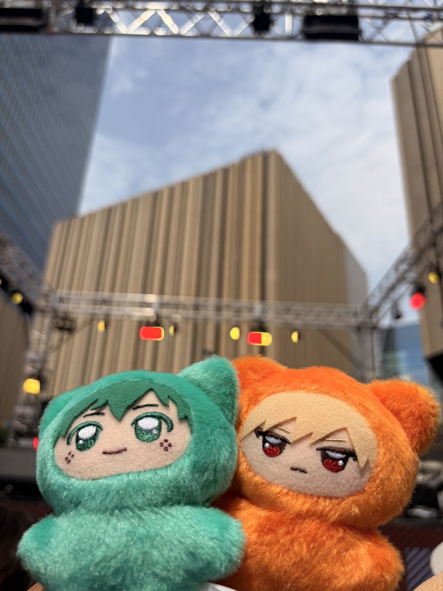 heroaca_anime @mobninaritai__ ほんとにありがとうございます😭💚🧡✨