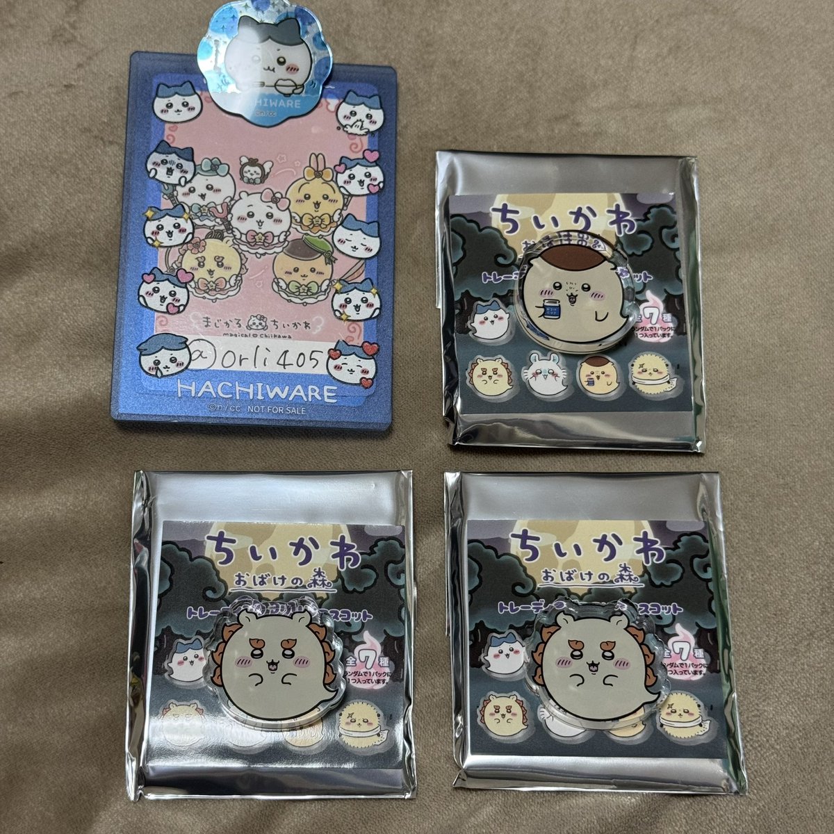 orli405's tweet photo. 【交換】 ちいかわ おばけの森 トレーディングアクリルマスコット

《譲》 シーサー2 くりまんじゅう

《求》 ハチワレ2 ちいかわ

都内お手渡し、または郵送交換にてお願いいたします🙇‍♀️
検索からもお気軽にお声かけください☺️ https://t.co/8C3lRYx4BH