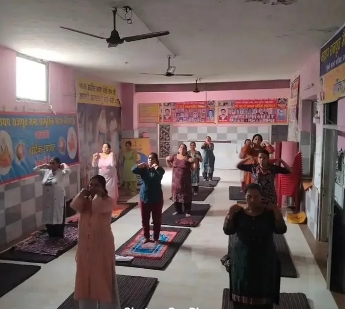 Tania847108's tweet photo. @BhagwantMann @AAPbalbir @PunjabGovtIndia
@DC Fatehgarhsahib
#DPRO Fatehgarh Sahib
#cmdiyogshala
#GovernmentofPunjab
#yogainspiration
#BhagwantMann
#ਪੰਜਾਬ_ਸਰਕਾਰ https://t.co/eA7n3Unzoe