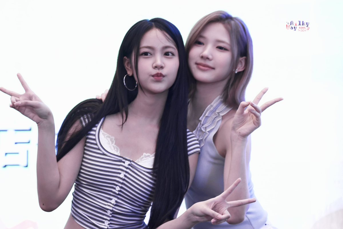 milkyway0305_'s tweet photo. 260801 Carwoo
Z☡zᶻ
#Hearts2Hearts #하츠투하츠 #H2H
#CARMEN #카르멘  #JIWOO
#지우 https://t.co/wcMwcFC0SP