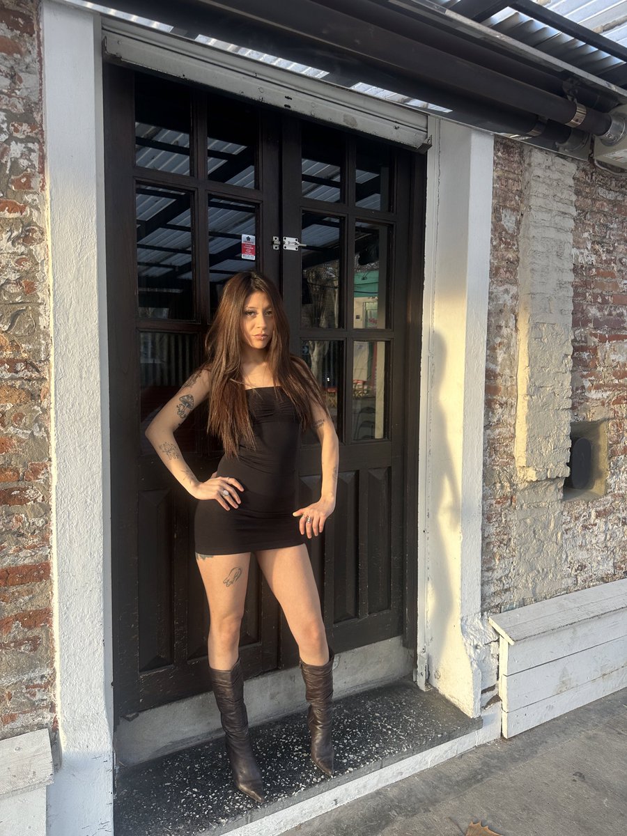 abbieppl's tweet photo. another day, another slay. https://t.co/KtBOvmi1wN