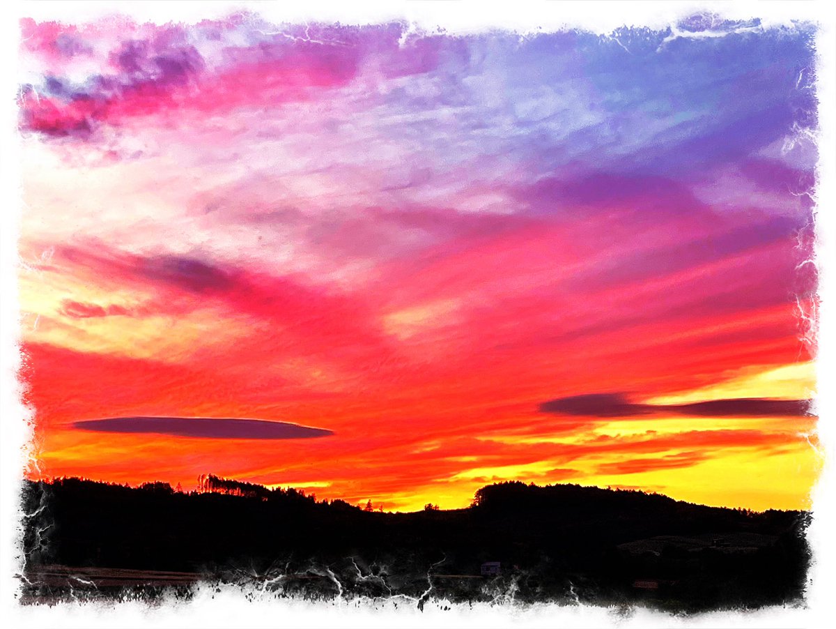 TIMETRICKSTAR's tweet photo. at twilight https://t.co/0g1xuLMXyh