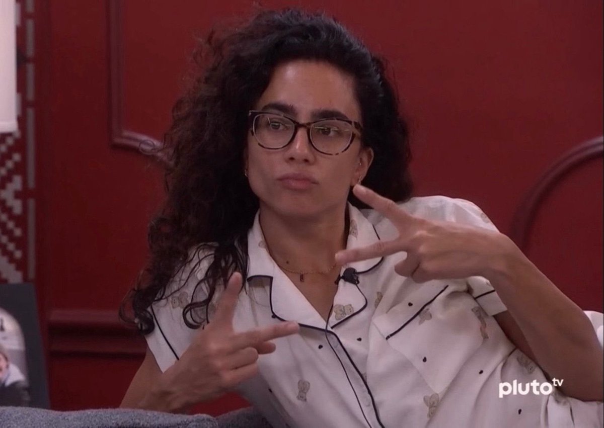 _modelmorg's tweet photo. Just checked the feeds to see what the houseguests were doing &amp; everyone is asleep…

Meanwhile me last year at 2am💀 #bb28 https://t.co/7YsOzxALZl