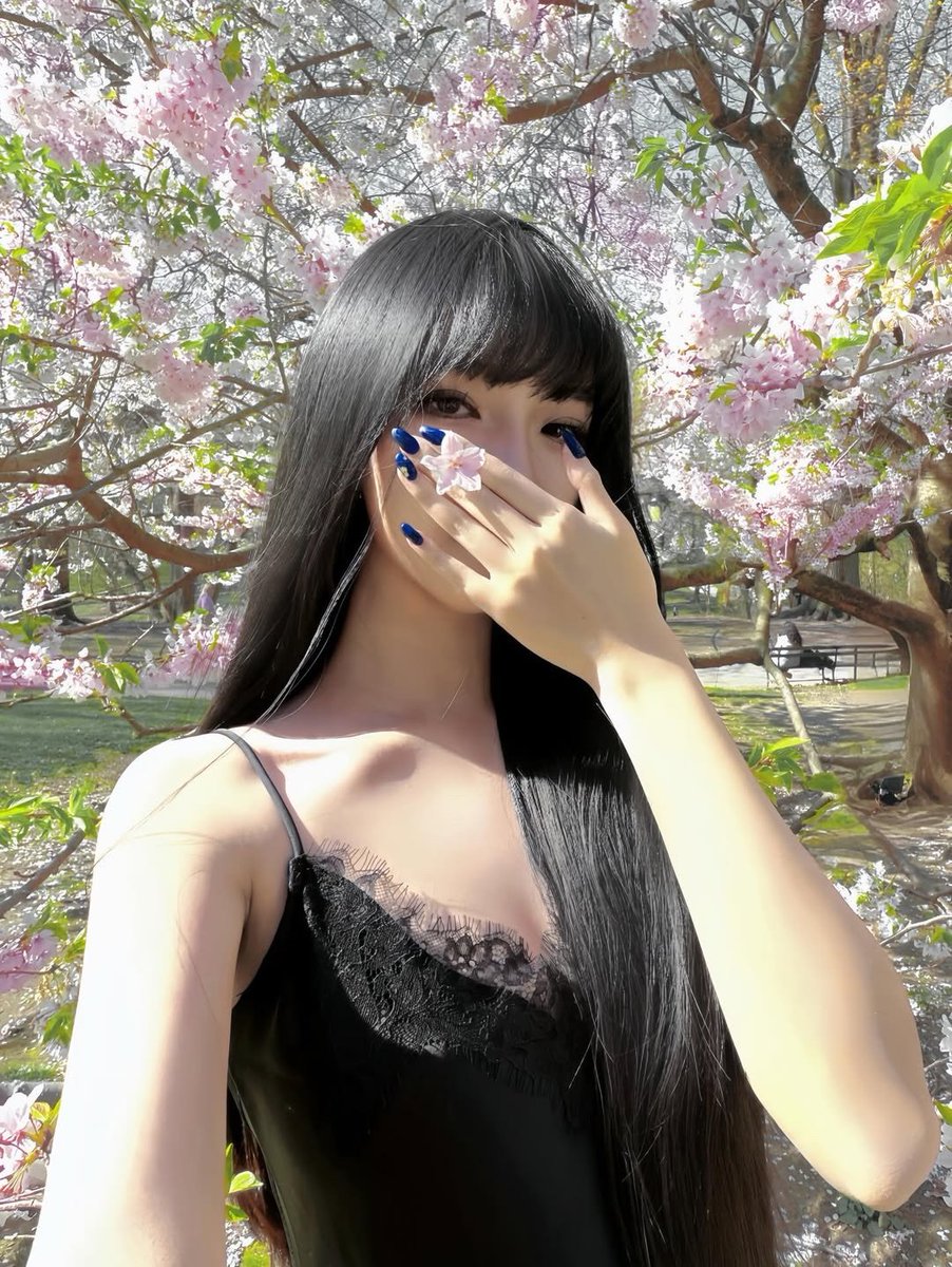 𝒮𝓅𝒾𝒹𝑒𝓇𝓁𝒾𝓁𝓎 tweet media