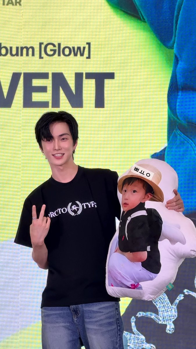 biong_1002's tweet photo. 잘생겨서 진짜 어지럽다 https://t.co/D2Sez5Yh9V