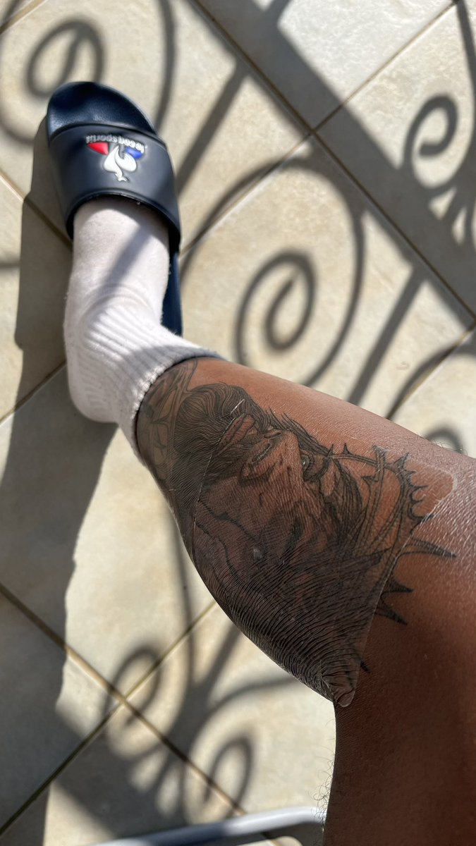 donnymabusa's tweet photo. My birthday came around so I had so get some work done https://t.co/9fcc9Eh5vl