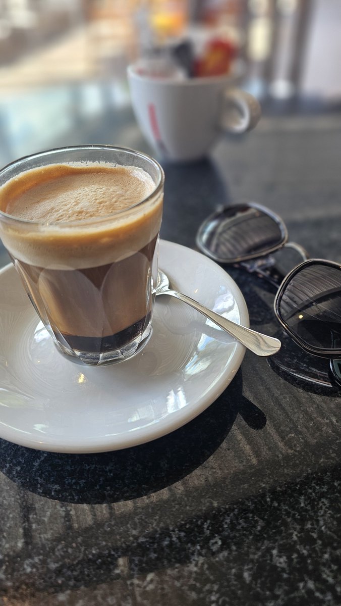 Rotamdabugun's tweet photo. Macchiato olsun bugun ☕️ https://t.co/RQsa1DJqRd